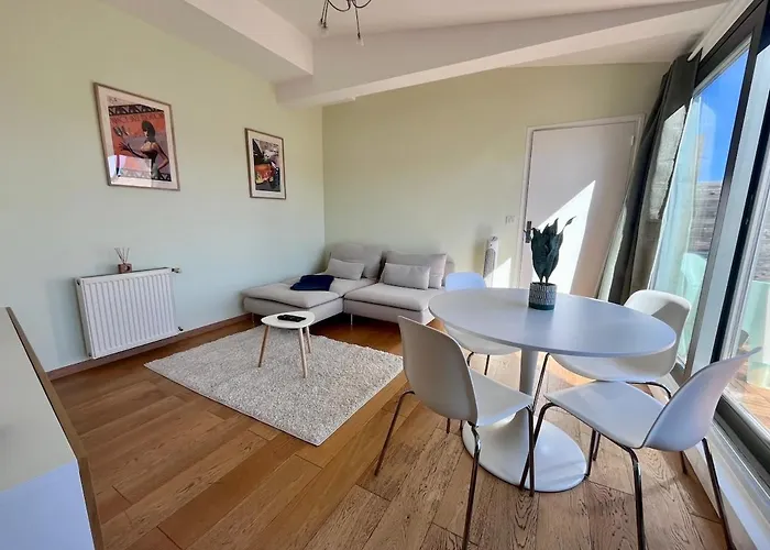 Tres Bel 3 Pieces Terrasse 公寓