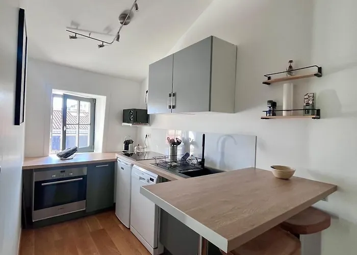 Tres Bel 3 Pieces Terrasse 公寓